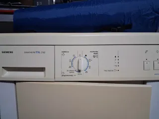 Secadora Siemens WTXL2102EE