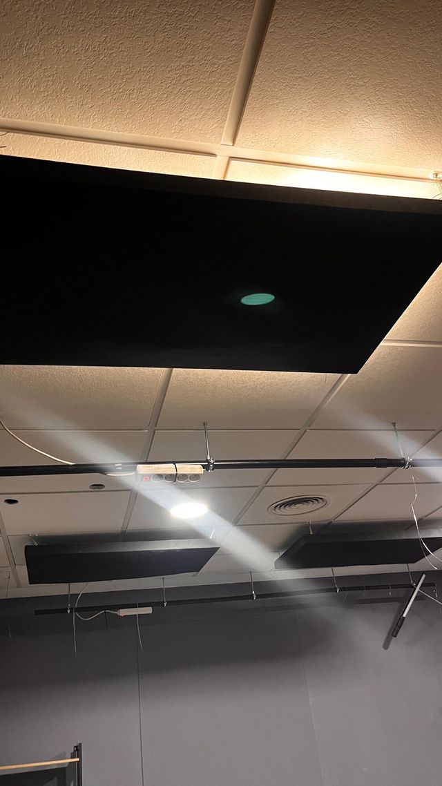 Paneles Acústicos Negros % por lote