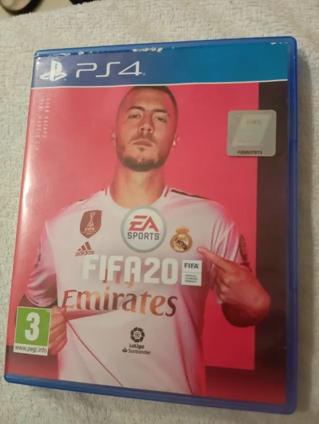 Scambio e prezzo negoziabile FIFA 20 PS4