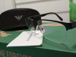 Gafas Emporio Armani Negras Listas para Usar .