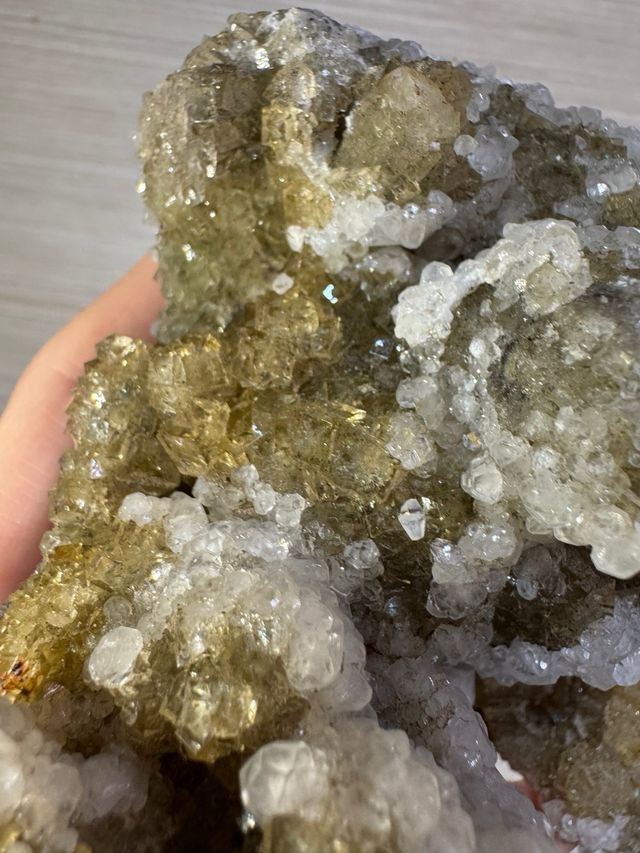 2 Minerales: fluorita y calcita