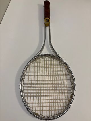 Raqueta Vintage Wilson T2000. Años 70.