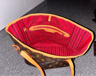 Classic Bolso Louis Vuitton Marrón Interior Rojo