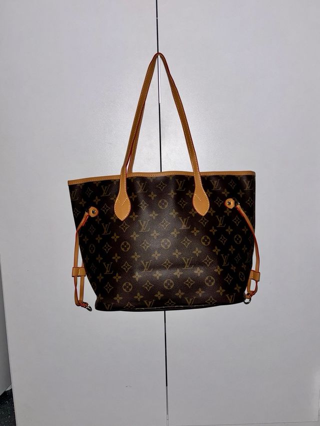 Classic Bolso Louis Vuitton Marrón Interior Rojo