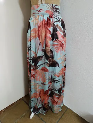 Vestido largo estampado tropical