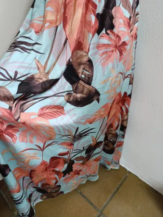 Vestido largo estampado tropical