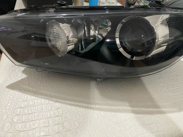 Faros Volkswagen Scirocco 2011