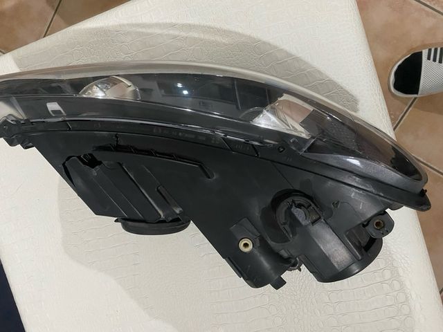 Faros Volkswagen Scirocco 2011