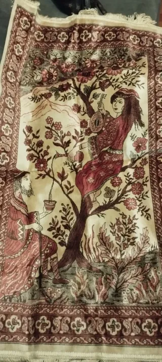 Alfombra antigua tipo persa