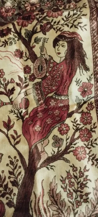 Alfombra antigua tipo persa