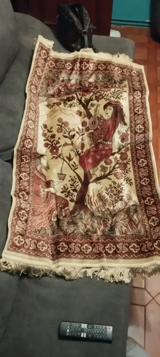 Alfombra antigua tipo persa