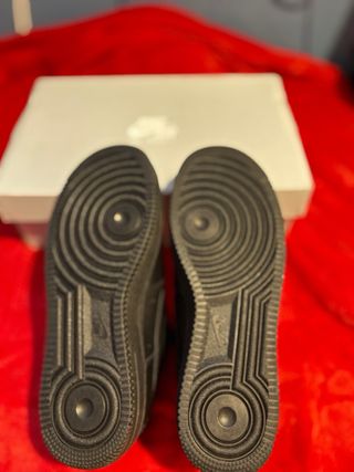 Nike Air Force 1 Negras