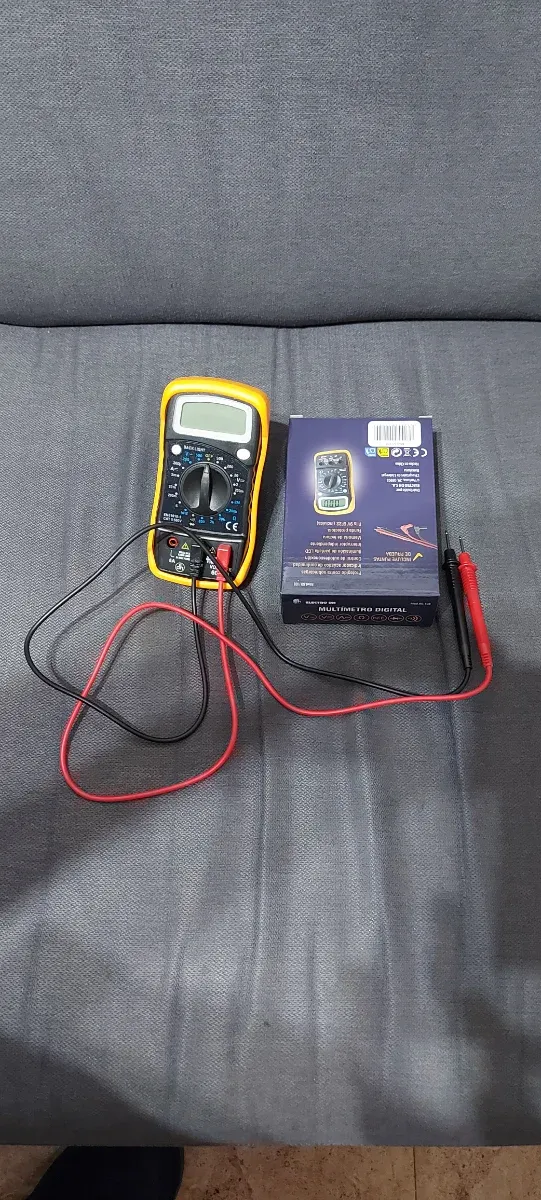 Multimetro Digital