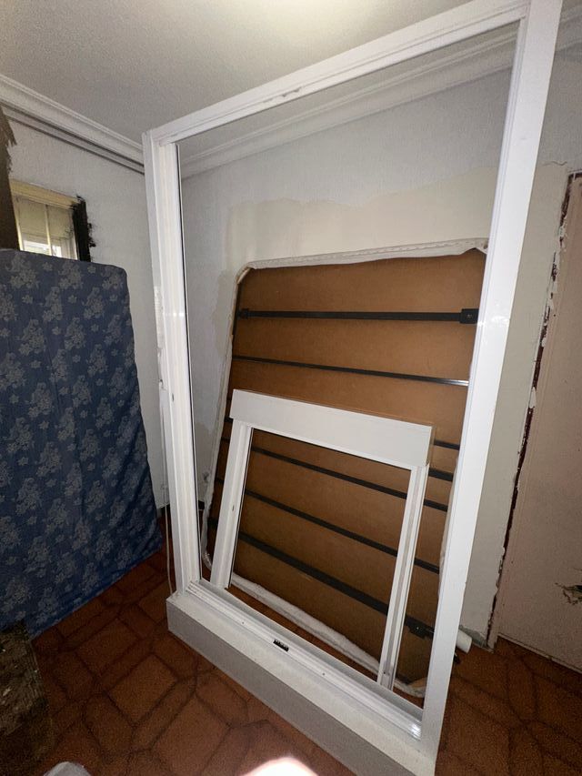 Balconera con persianas