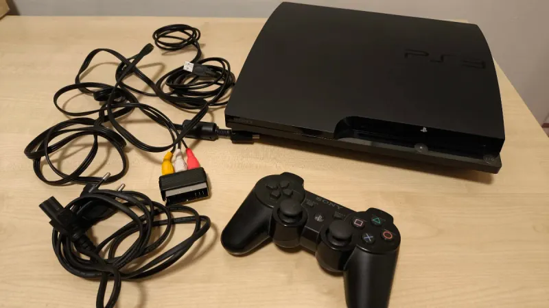 Imagen de PlayStation 3 + Mando y Cables + 8 juegos PS3