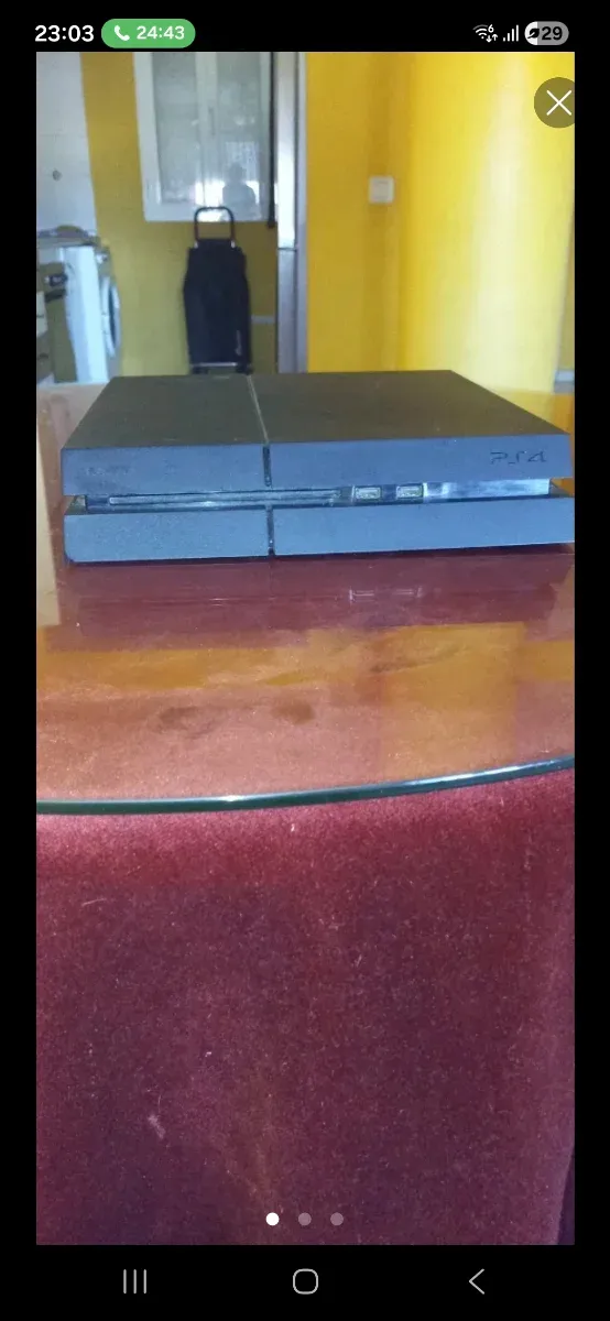 PlayStation 4 PS4 negra