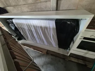 Cama abatible metálica + colchón