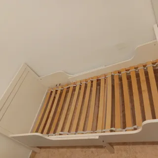 Cama infantil extensible Ikea