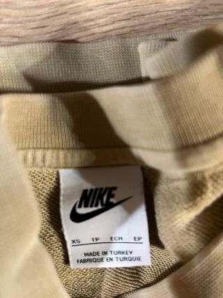 Sudadera Nike Beige Logo Retro Talla XS