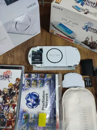 PSP Slim 3004 Blanco Final Fantasy