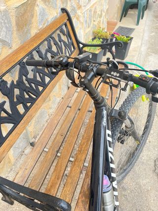 Bicicleta MTB Specialized