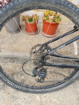 Bicicleta MTB Specialized