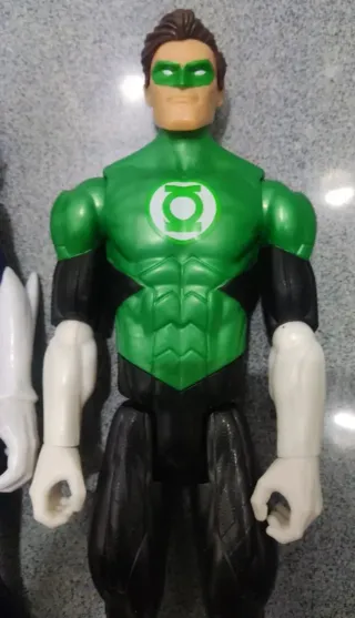 OFERTA Lote Figuras: Linterna Verde, Ghost Spider