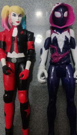 OFERTA Lote Figuras: Linterna Verde, Ghost Spider