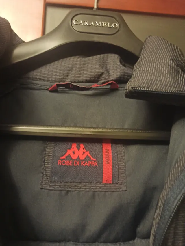 Cazadora Kappa azul marino con Capucha