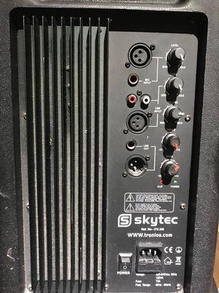 Altavoz Skytec Amplificado + Trípode