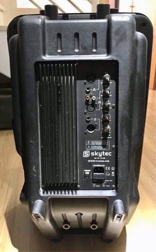 Altavoz Skytec Amplificado + Trípode