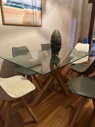 Conjunto mesa comedor cristal y Roble y 6 sillas