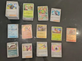 Lotto 1.3 Kg Carte Pokemon Holo e Reverse