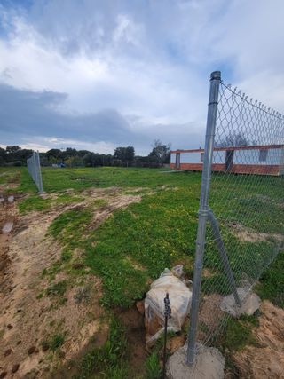 Parcela en Chiclana con agua, luz y mobilhouse