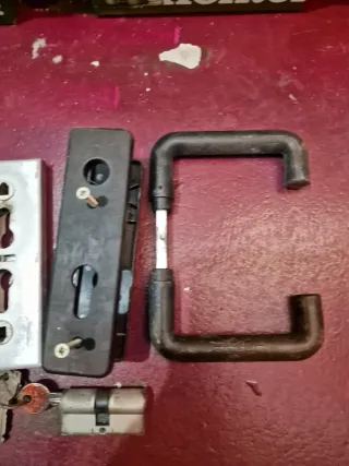 Cerradura Puerta Trasera / Cortafuegos