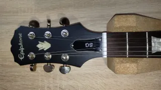 Guitarra Epiphone SG Standard wallnut
