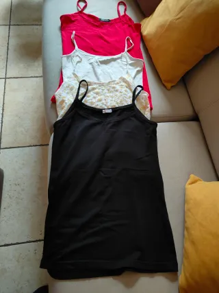 Cinque canotte donna taglia S