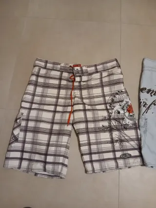 Costumi da bagno Hue.