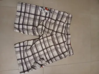 Costumi da bagno Hue.