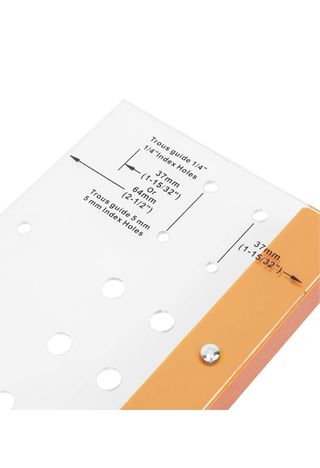 Plantilla para taladrar agujeros para estantes