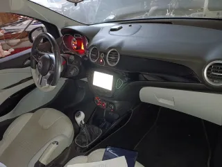 Despiece Opel Adam 1.4i 85cv 2014 A14XER 75.411km