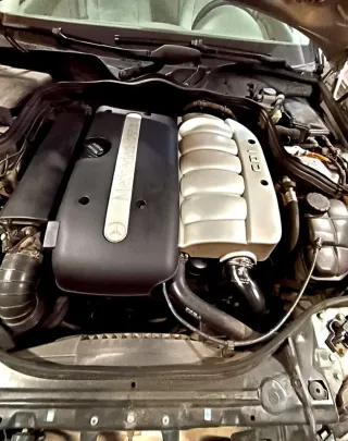 Mercedes-Benz Clase E 2005