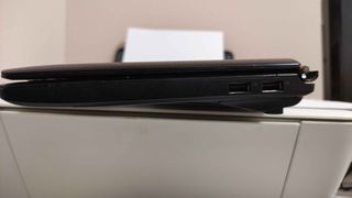 Portátil Toshiba NB500 Negro