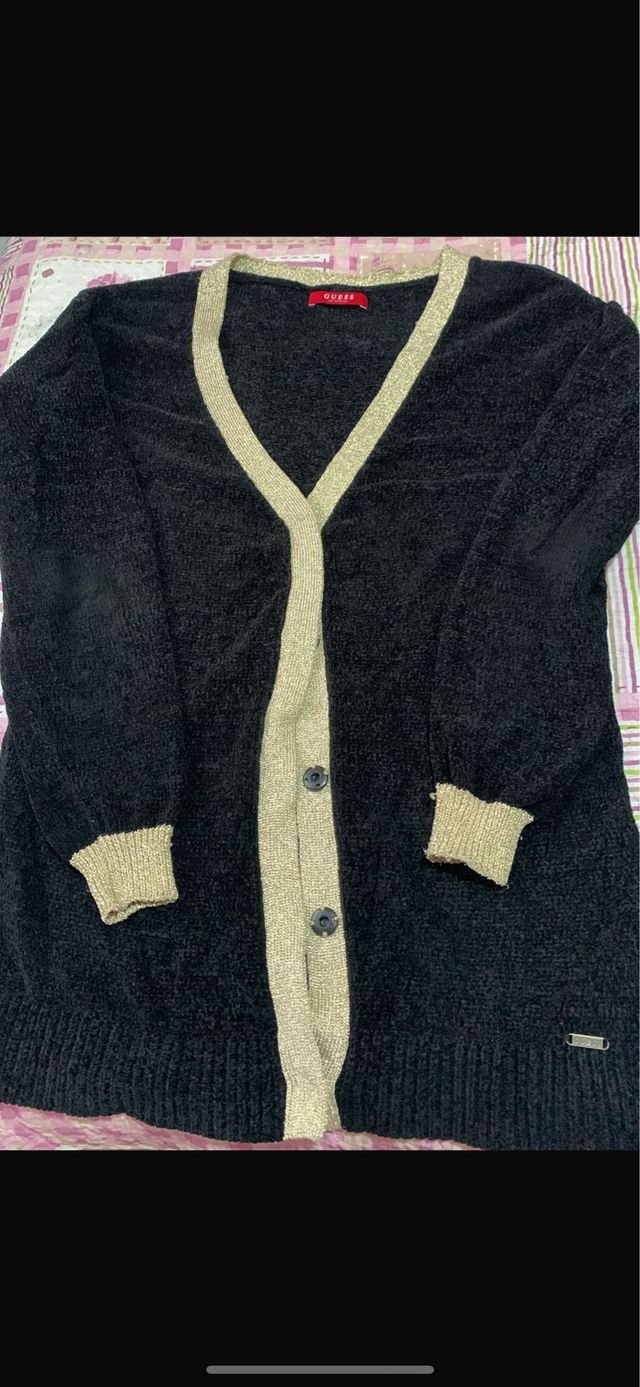 Rebeca Guess Negra y Dorada