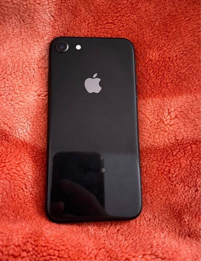 iPhone 8 64GB Nero