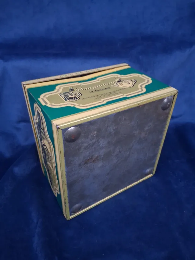 Lata di tè Pompadour antica