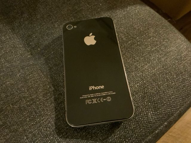 iPhone 4 A1332 Negro