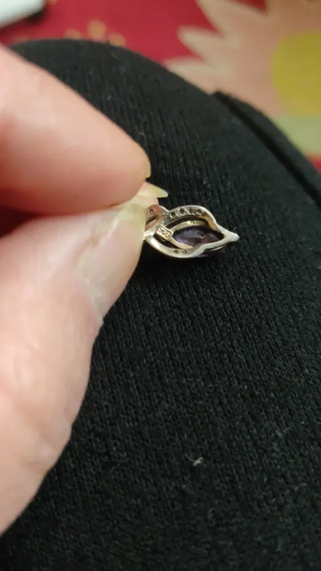 Conjunto de bijuteria antiga roxa