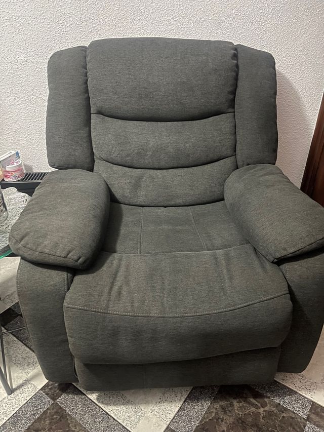 Sillón relax gris muy cómodo