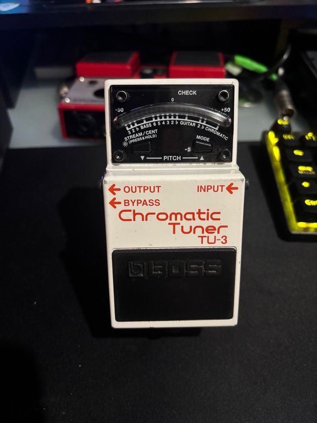 Boss TU-3 Afinador Cromático